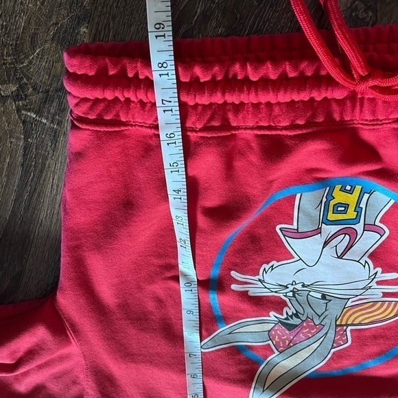 2:40$ BUGS bunny looney tunes red scoop next crop long sleeve  shirt size small - Picture 6 of 7